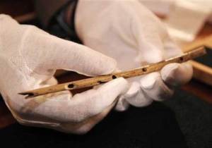 Il flauto di 35000 anni fa (AP photo)