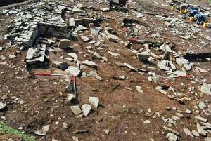 La camera centrale a forma di croce (www.orkneyjar.com) La camera centrale a forma di croce (www.orkneyjar.com)