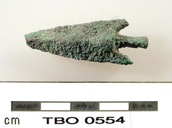 Una punta di freccia in bronzo (Tell el-Borg Archaeological Project)