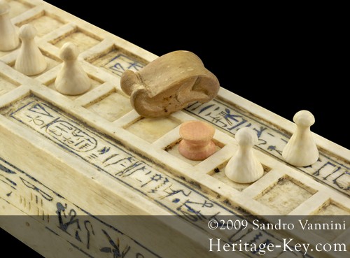 Il senet di Tutankhamon (Sandro Vannini)