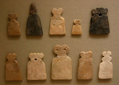 Sono stati trovati migliaia di questi idoli - occhi (timnyc)