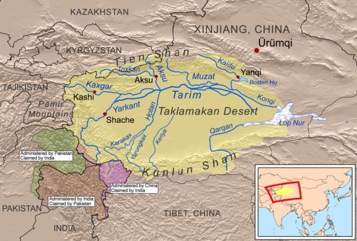 Il bacino del Tarim (Kmusser/wiki)