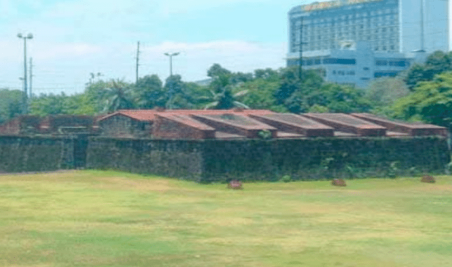 Hotel e campi da golf circondano Fort Santiago e Intramuros distruggendone il panorama (GHN)