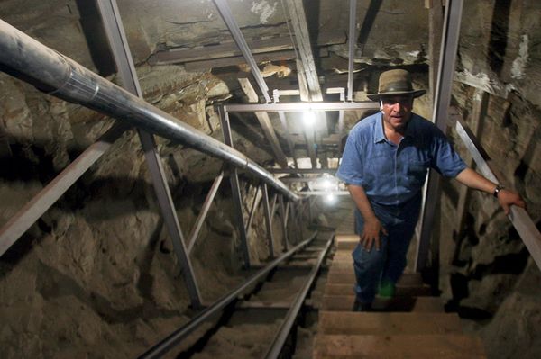 (Amr Abdallah Dalsh, Reuters)