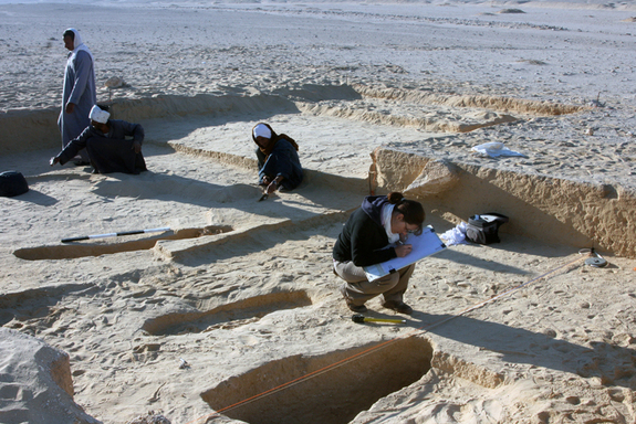 (The Amarna Project)