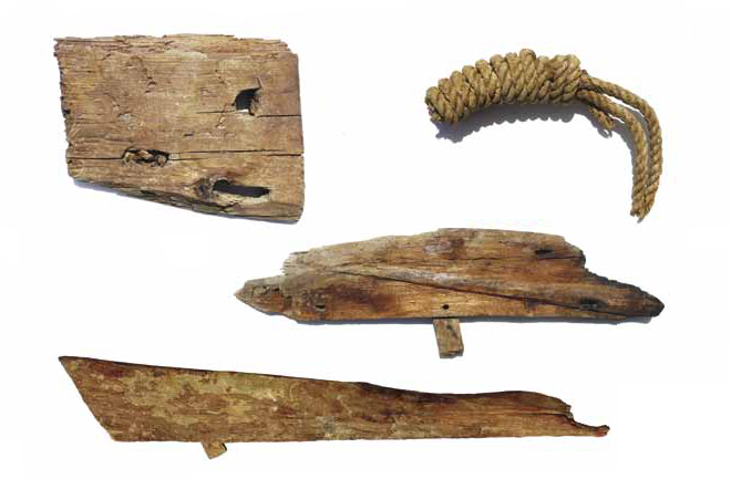 Frammenti di imbarcazioni e funi (Pierre Talle)