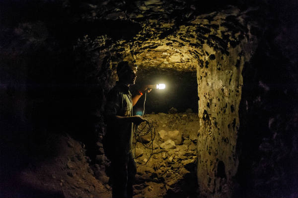 (Mostafa AlSaghir, Min Project)