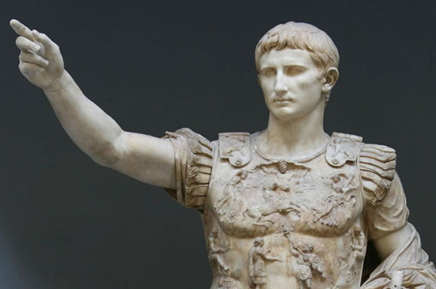Statua di Augusto detta Augusto di Prima Porta o Augusto loricato, custodita ai Musei Vaticani (History)