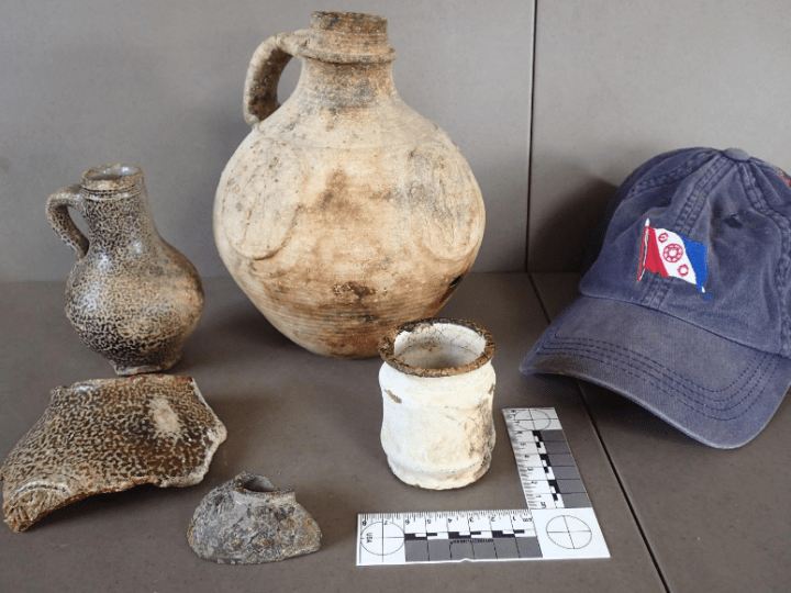 Reperti in ceramica (V. Morriss)