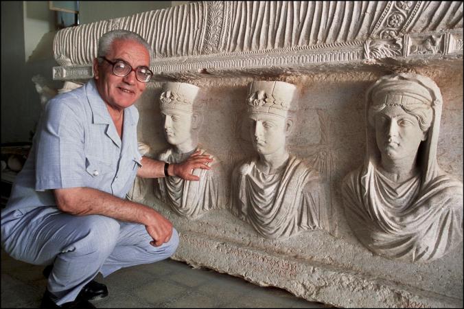 Khaled Asaad, direttore del sito archeologico di Palmira, torturato e ucciso dall'ISIS (Marc Deville, Gamma-Rapho, Getty)