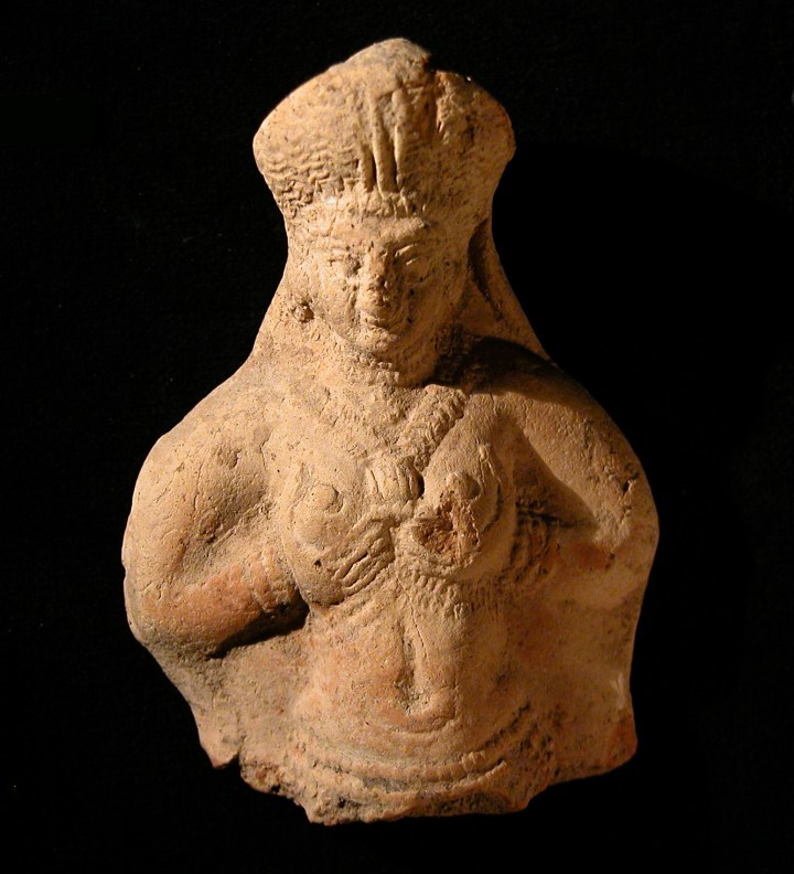 Una statuetta femminile rinvenuta a Haft Tappeh, XV secolo a.C. (Behzad Mofidi-Nasrabadi)