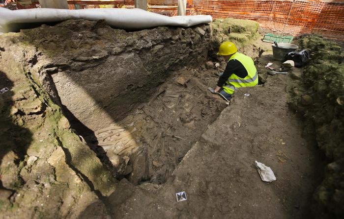 (ANSA/AP Photo/Alessandra Tarantino)